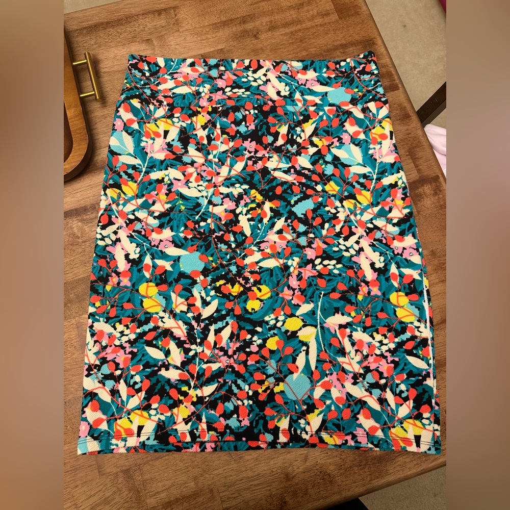 LuLaRoe Cassie Skirt - Flora Print size XL
